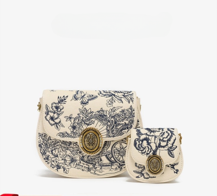 Sweet Focus shoulder crossbody bag